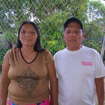 Wounaan couple in eastern Panama, the people for whom the Old Testament is being translated into Woun Meo